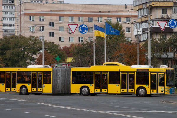 4530 / KA 3903 BE | МАЗ-215069 | Автобусний парк № 5