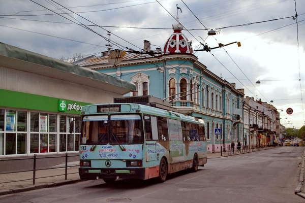 143 | ЛАЗ-52522 | КП «Тернопільелектротранс»